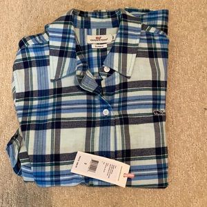 Plaid vineyard vines long sleeve new with tag!